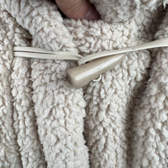 POPFlex Faux Sherpa Cocoon Coat Size S/M Overside Comfy - Picture 9 of 10